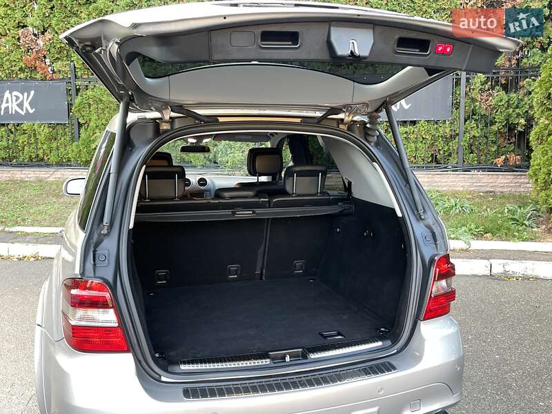 Позашляховик / Кросовер Mercedes-Benz M-Class 2007 в Києві