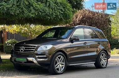 Mercedes-Benz M-Class 2012