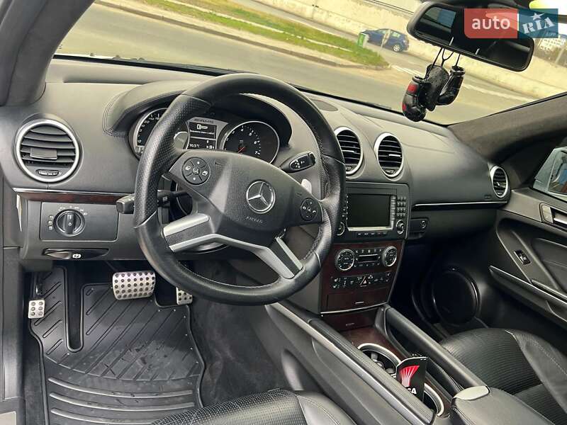 Внедорожник / Кроссовер Mercedes-Benz M-Class 2007 в Одессе