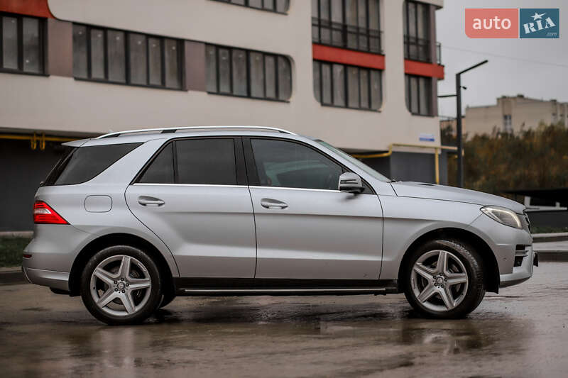 Позашляховик / Кросовер Mercedes-Benz M-Class 2013 в Львові фото 12 Позашляховик / Кросовер Mercedes-Benz M-Class 2013 в Львові