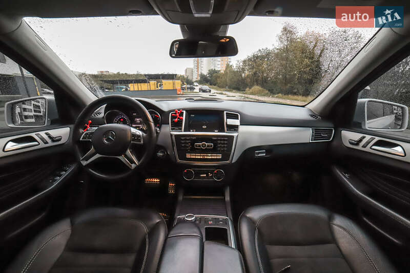 Позашляховик / Кросовер Mercedes-Benz M-Class 2013 в Львові фото 22 Позашляховик / Кросовер Mercedes-Benz M-Class 2013 в Львові
