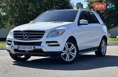 Внедорожник / Кроссовер Mercedes-Benz M-Class 2015 в Киеве