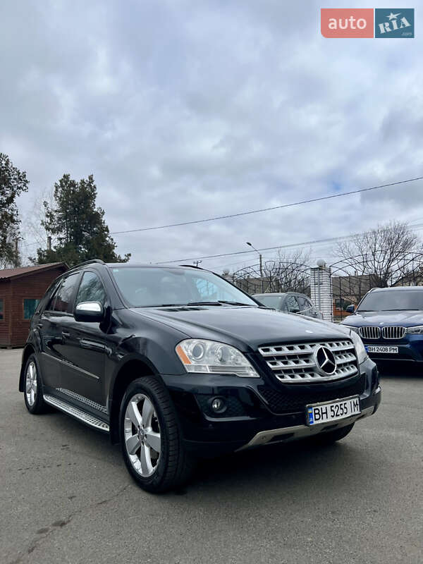 Позашляховик / Кросовер Mercedes-Benz M-Class 2009 в Ізмаїлі фото 7 Позашляховик / Кросовер Mercedes-Benz M-Class 2009 в Ізмаїлі