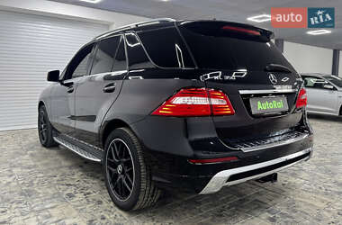 Внедорожник / Кроссовер Mercedes-Benz M-Class 2015 в 