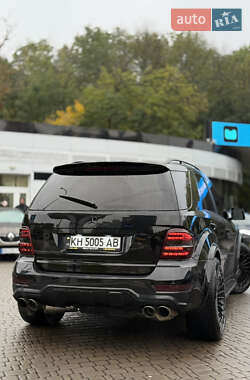 Внедорожник / Кроссовер Mercedes-Benz M-Class 2005 в 