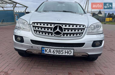 Позашляховик / Кросовер Mercedes-Benz M-Class 2007 в 