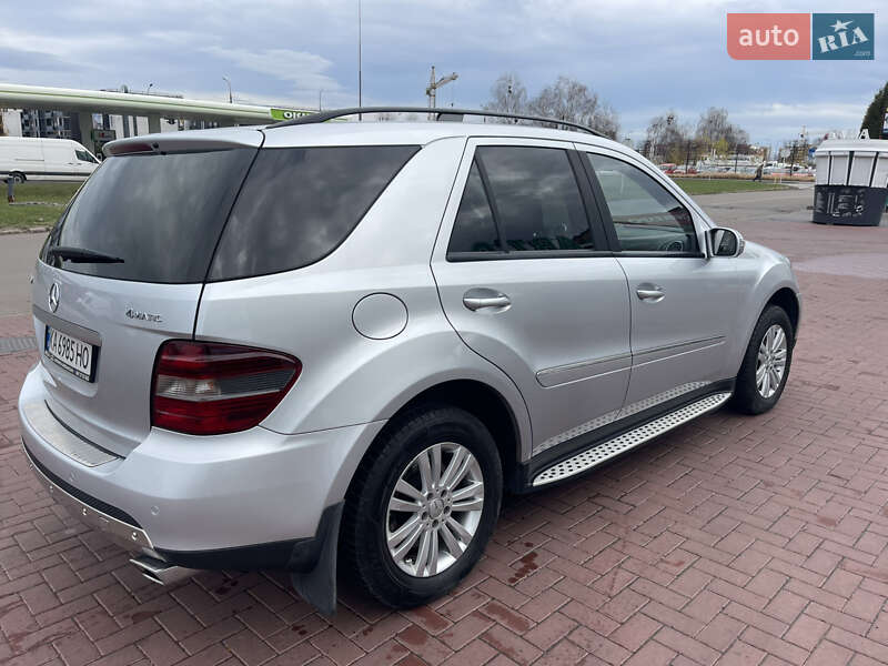 Позашляховик / Кросовер Mercedes-Benz M-Class 2007 в Луцьку