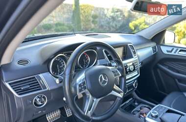 Внедорожник / Кроссовер Mercedes-Benz M-Class 2012 в 