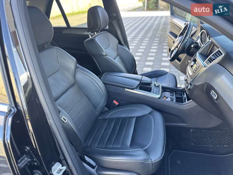 Позашляховик / Кросовер Mercedes-Benz M-Class 2012 в Стрию