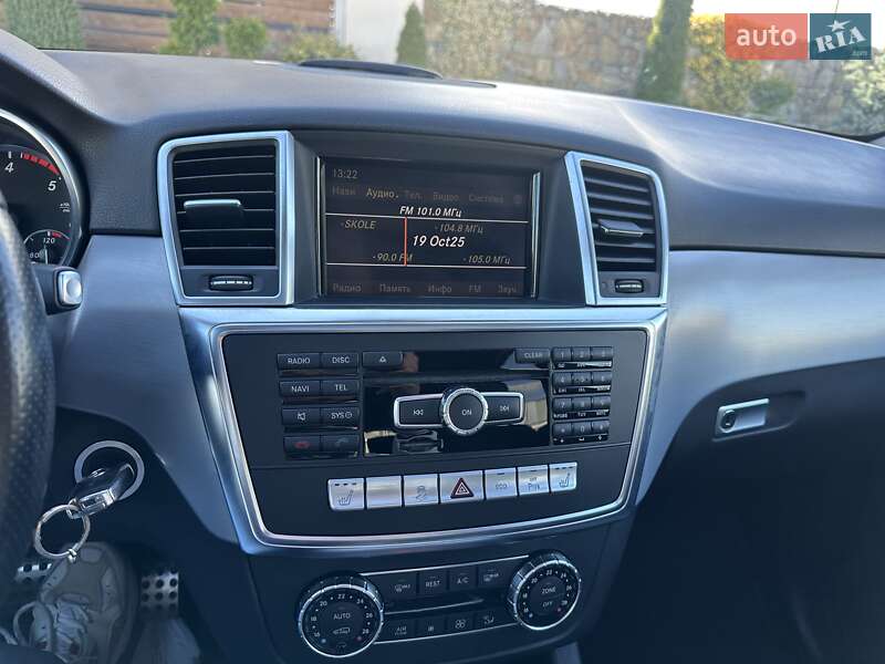 Позашляховик / Кросовер Mercedes-Benz M-Class 2012 в Стрию