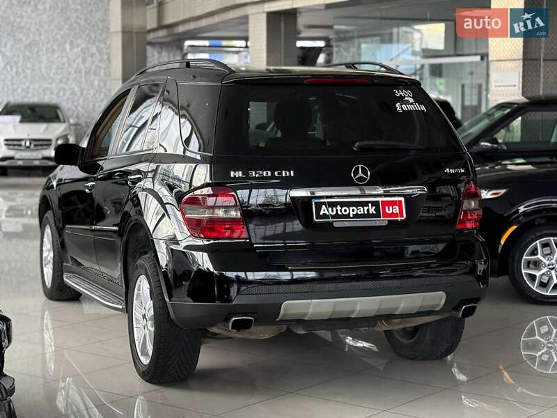 Позашляховик / Кросовер Mercedes-Benz M-Class 2008 в Одесі