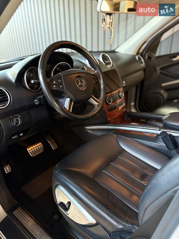Внедорожник / Кроссовер Mercedes-Benz M-Class 2008 в Ахтырке фото 8 Внедорожник / Кроссовер Mercedes-Benz M-Class 2008 в Ахтырке