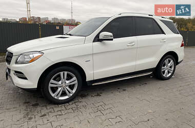 Позашляховик / Кросовер Mercedes-Benz M-Class 2011 в Хмельницькому