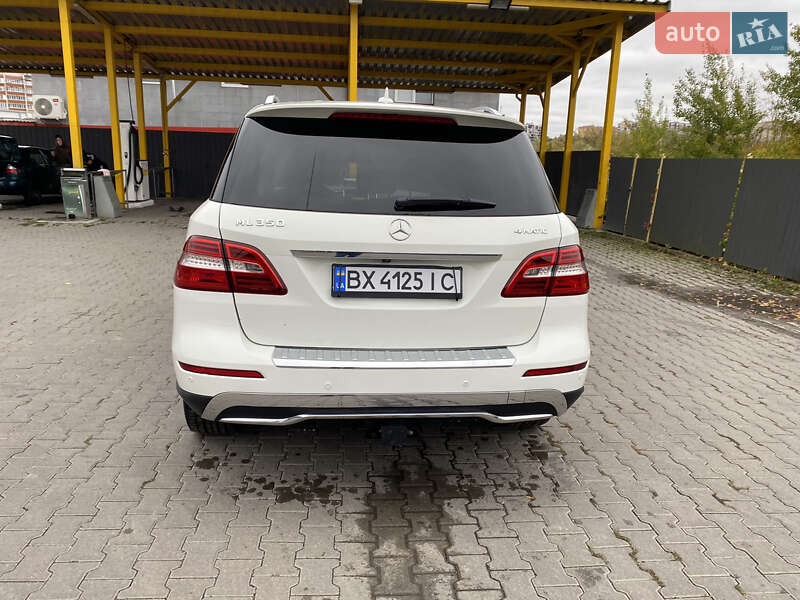 Внедорожник / Кроссовер Mercedes-Benz M-Class 2011 в Хмельницком