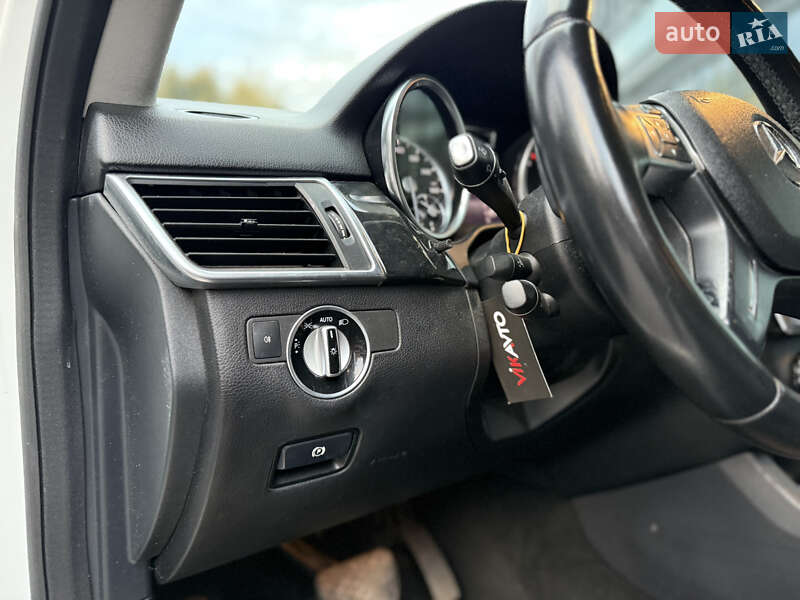 Внедорожник / Кроссовер Mercedes-Benz M-Class 2014 в Львове фото 23 Внедорожник / Кроссовер Mercedes-Benz M-Class 2014 в Львове