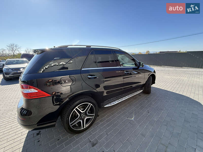 Внедорожник / Кроссовер Mercedes-Benz M-Class 2013 в Глыбокой