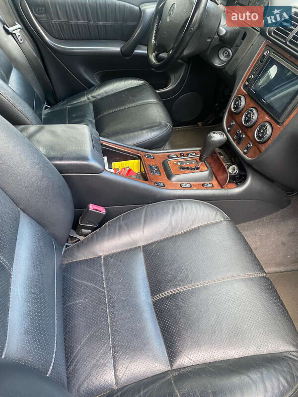 Внедорожник / Кроссовер Mercedes-Benz M-Class 2002 в Хмельницком фото 11 Внедорожник / Кроссовер Mercedes-Benz M-Class 2002 в Хмельницком