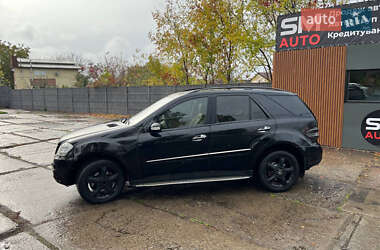 Позашляховик / Кросовер Mercedes-Benz M-Class 2007 в  фото 3 Позашляховик / Кросовер Mercedes-Benz M-Class 2007 в