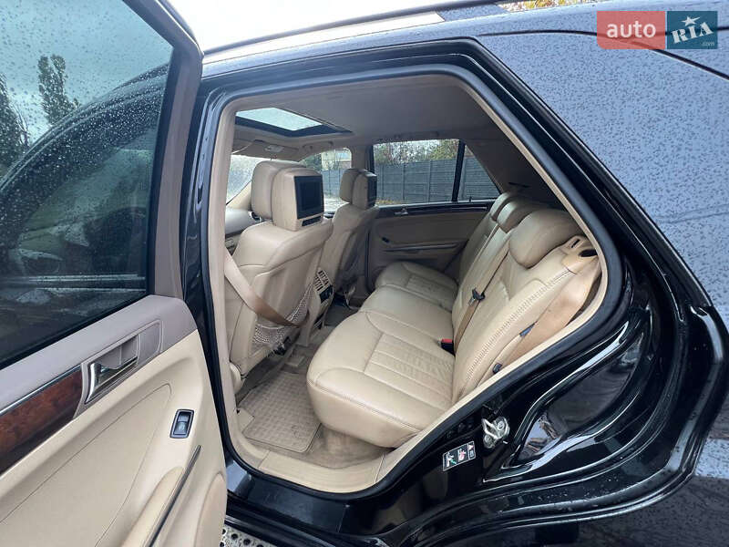 Позашляховик / Кросовер Mercedes-Benz M-Class 2007 в Харкові