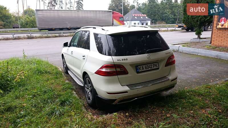 Внедорожник / Кроссовер Mercedes-Benz M-Class 2012 в Коростышеве