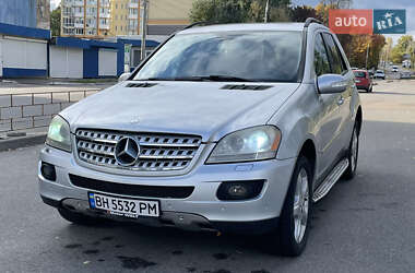 Позашляховик / Кросовер Mercedes-Benz M-Class 2008 в Києві