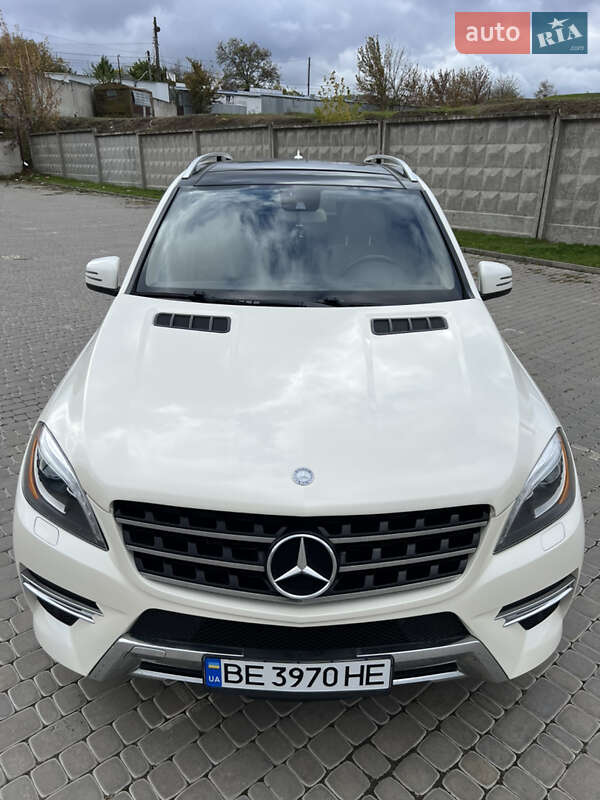 Позашляховик / Кросовер Mercedes-Benz M-Class 2012 в Первомайську фото 3 Позашляховик / Кросовер Mercedes-Benz M-Class 2012 в Первомайську