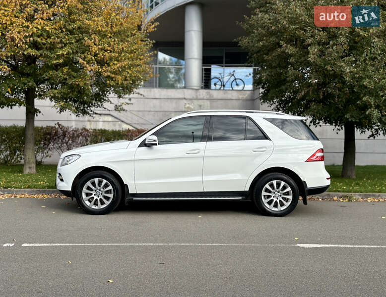 Внедорожник / Кроссовер Mercedes-Benz M-Class 2015 в Киеве фото 5 Внедорожник / Кроссовер Mercedes-Benz M-Class 2015 в Киеве