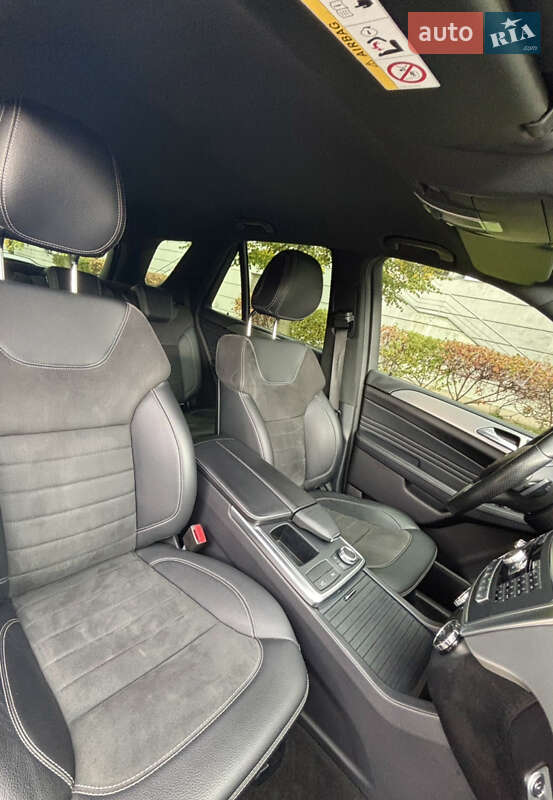 Внедорожник / Кроссовер Mercedes-Benz M-Class 2015 в Киеве фото 15 Внедорожник / Кроссовер Mercedes-Benz M-Class 2015 в Киеве