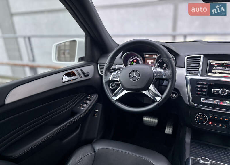 Внедорожник / Кроссовер Mercedes-Benz M-Class 2015 в Киеве фото 20 Внедорожник / Кроссовер Mercedes-Benz M-Class 2015 в Киеве