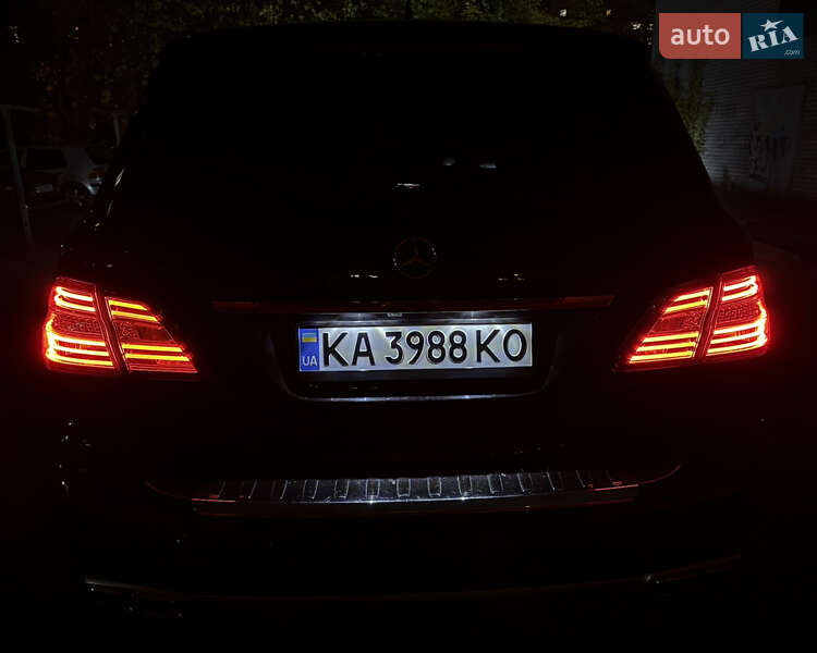 Позашляховик / Кросовер Mercedes-Benz M-Class 2011 в Дніпрі