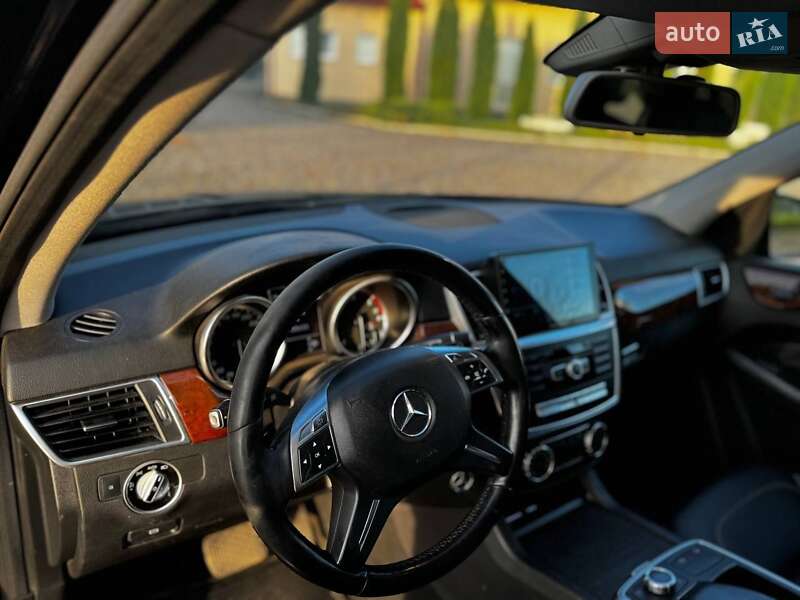 Позашляховик / Кросовер Mercedes-Benz M-Class 2012 в Заліщиках фото 11 Позашляховик / Кросовер Mercedes-Benz M-Class 2012 в Заліщиках