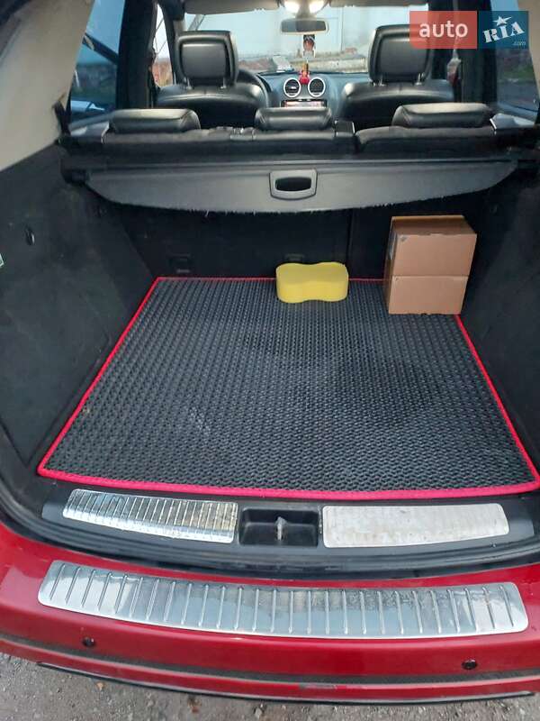 Внедорожник / Кроссовер Mercedes-Benz M-Class 2006 в Путиле фото 2 Внедорожник / Кроссовер Mercedes-Benz M-Class 2006 в Путиле