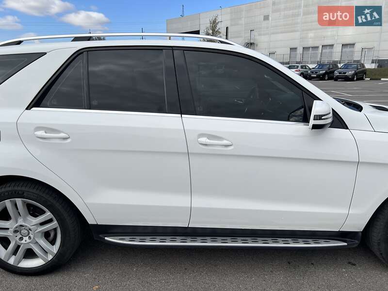 Позашляховик / Кросовер Mercedes-Benz M-Class 2015 в Луцьку фото 5 Позашляховик / Кросовер Mercedes-Benz M-Class 2015 в Луцьку