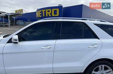 Позашляховик / Кросовер Mercedes-Benz M-Class 2015 в 