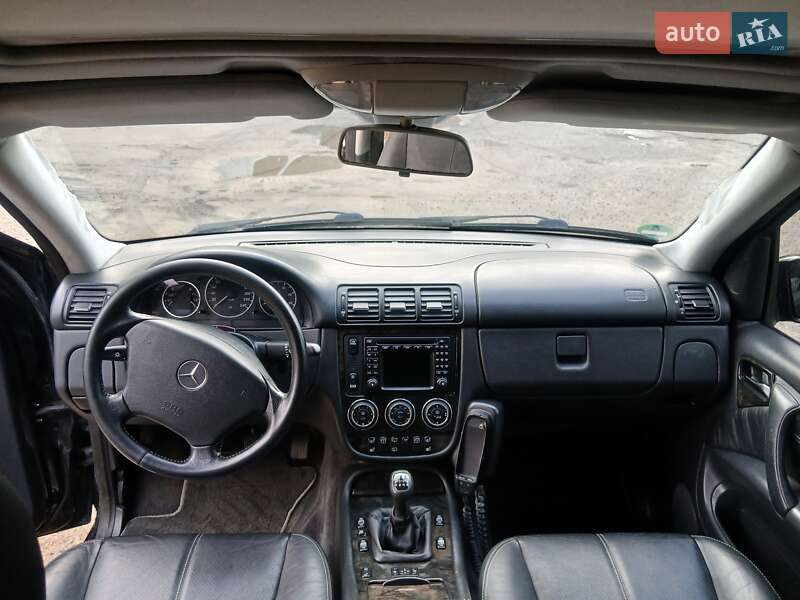 Позашляховик / Кросовер Mercedes-Benz M-Class 2003 в Хусті