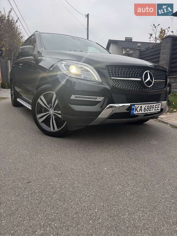 Mercedes-Benz M-Class 2015 Mercedes-Benz M-Class 2015
