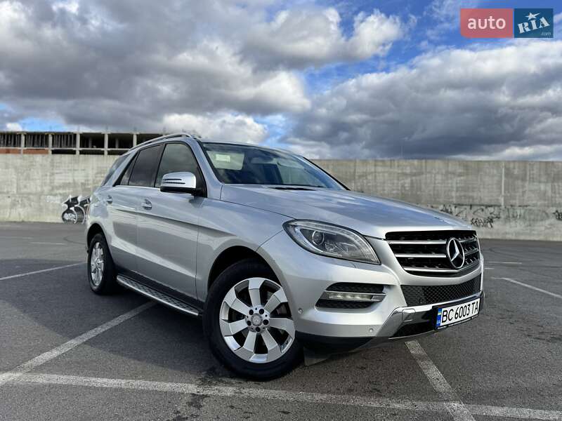 Mercedes-Benz M-Class 2013 Mercedes-Benz M-Class 2013