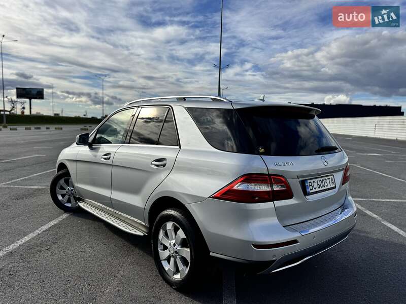 Позашляховик / Кросовер Mercedes-Benz M-Class 2013 в Львові