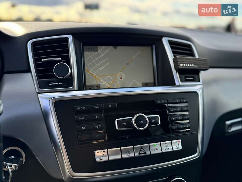 Позашляховик / Кросовер Mercedes-Benz M-Class 2013 в Львові