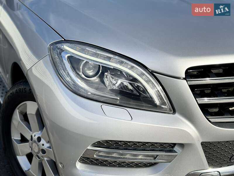 Позашляховик / Кросовер Mercedes-Benz M-Class 2013 в Львові