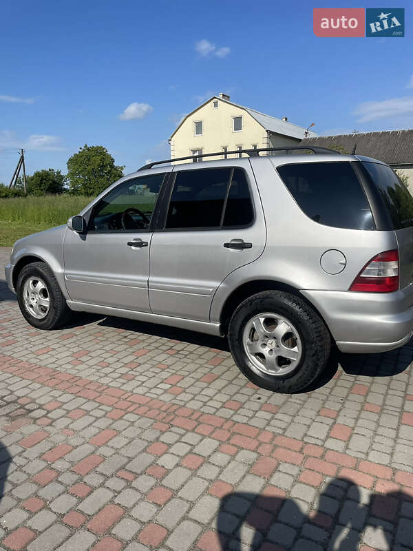 Внедорожник / Кроссовер Mercedes-Benz M-Class 2002 в Буске фото 5 Внедорожник / Кроссовер Mercedes-Benz M-Class 2002 в Буске
