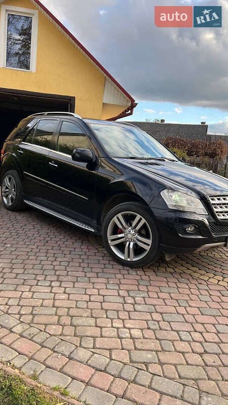 Позашляховик / Кросовер Mercedes-Benz M-Class 2009 в Яворові фото Позашляховик / Кросовер Mercedes-Benz M-Class 2009 в Яворові