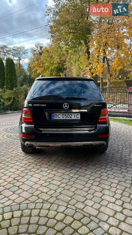 Позашляховик / Кросовер Mercedes-Benz M-Class 2009 в Яворові фото 4 Позашляховик / Кросовер Mercedes-Benz M-Class 2009 в Яворові