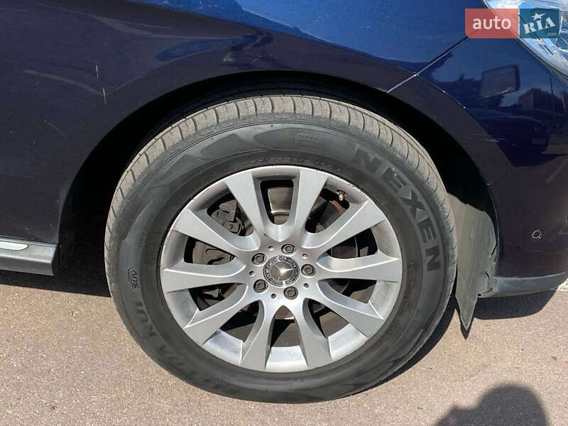 Внедорожник / Кроссовер Mercedes-Benz M-Class 2013 в Киеве