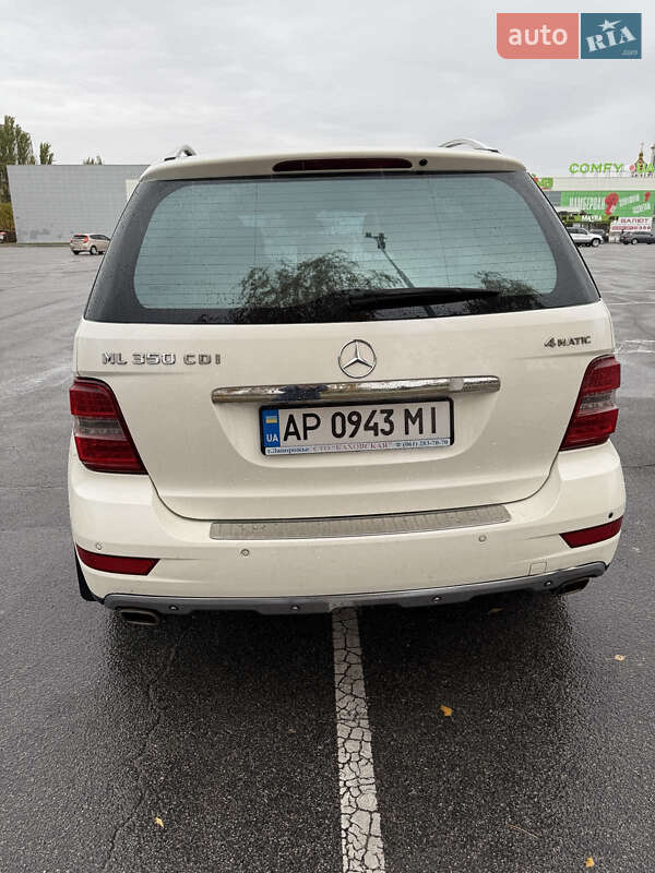 Внедорожник / Кроссовер Mercedes-Benz M-Class 2011 в Запорожье