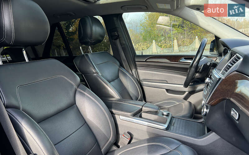 Позашляховик / Кросовер Mercedes-Benz M-Class 2011 в Львові фото 24 Позашляховик / Кросовер Mercedes-Benz M-Class 2011 в Львові