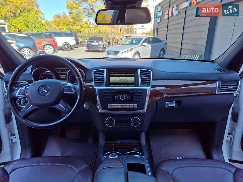 Внедорожник / Кроссовер Mercedes-Benz M-Class 2014 в Одессе фото 15 Внедорожник / Кроссовер Mercedes-Benz M-Class 2014 в Одессе