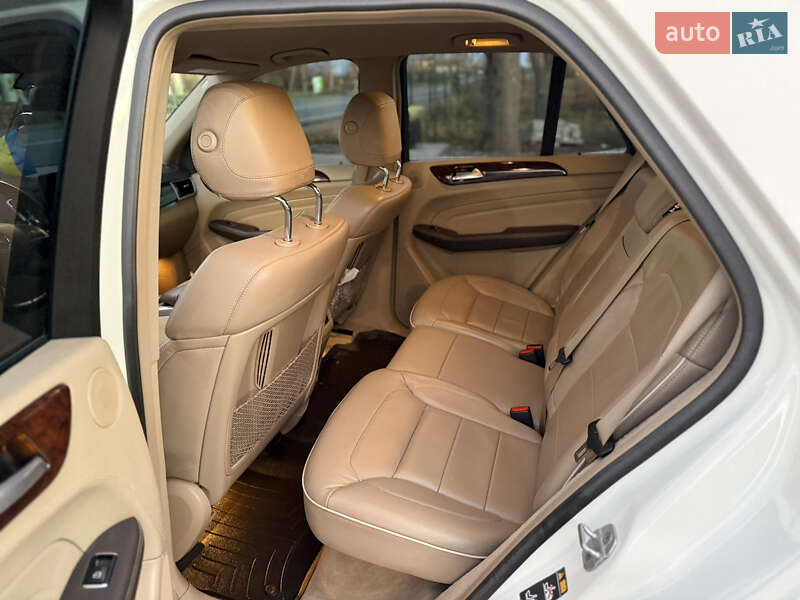 Внедорожник / Кроссовер Mercedes-Benz M-Class 2013 в Снятине фото 12 Внедорожник / Кроссовер Mercedes-Benz M-Class 2013 в Снятине