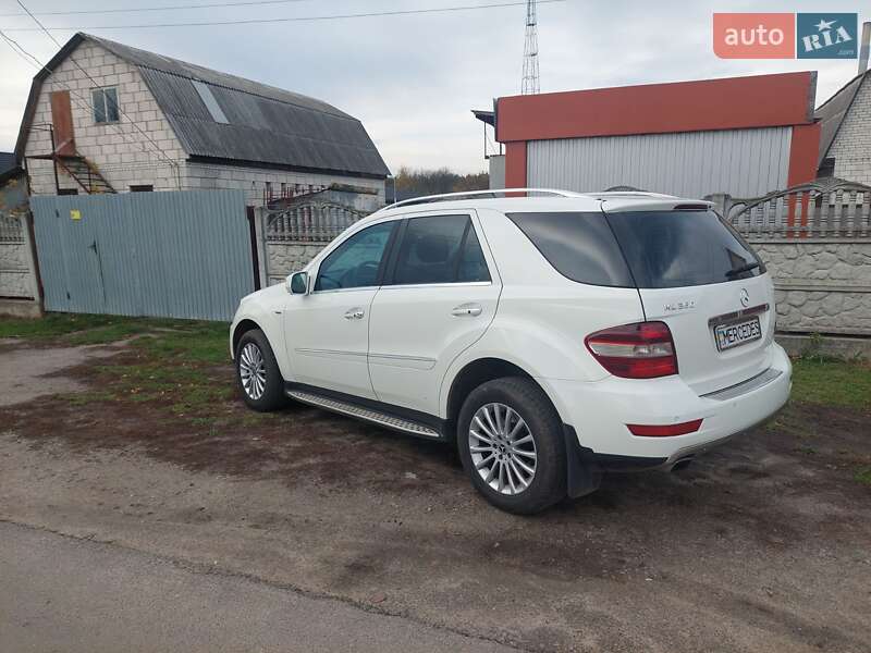 Внедорожник / Кроссовер Mercedes-Benz M-Class 2008 в Боровой фото 2 Внедорожник / Кроссовер Mercedes-Benz M-Class 2008 в Боровой