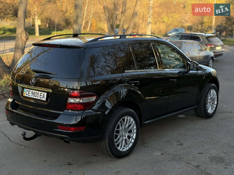 Внедорожник / Кроссовер Mercedes-Benz M-Class 2008 в Черновцах
